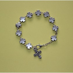 Pulsera Cruz celta metálica plateada