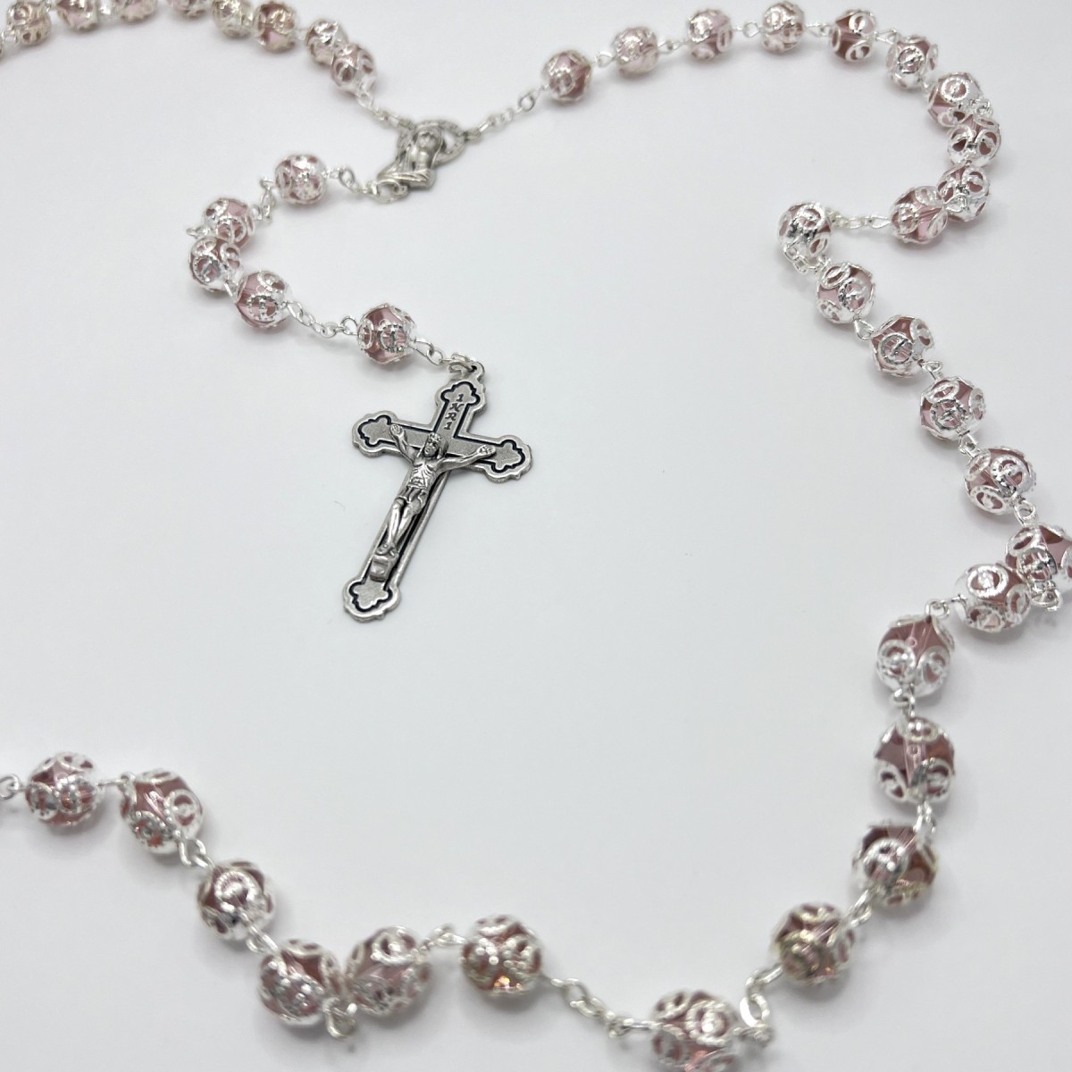 Rosario de filigrana con alma de cristal – cuentas de 9 mm