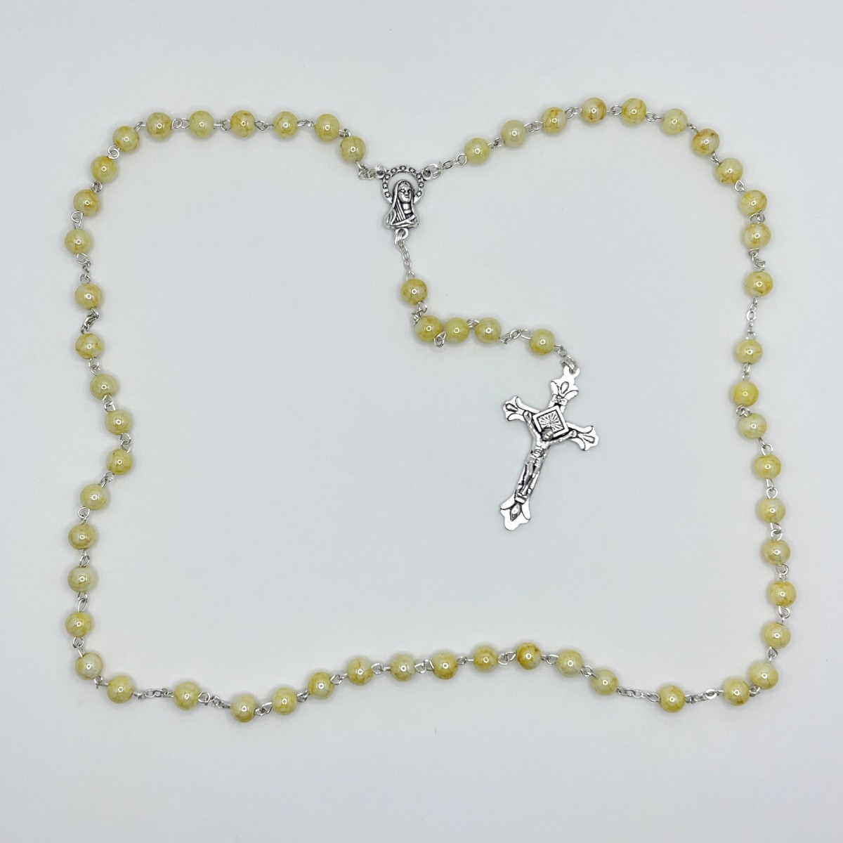 Rosario de cristal nacarado – cuentas de 6 mm