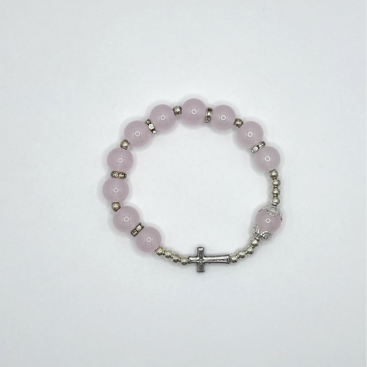Pulsera elástica tipo perla con cruz de metal – cuentas de 8 mm