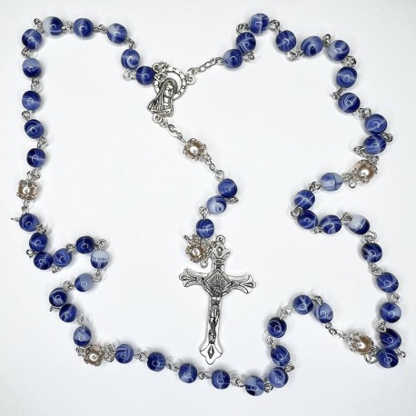 Rosario de cristal perlado azul