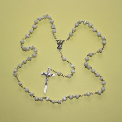 Rosario ojo de gato blanco