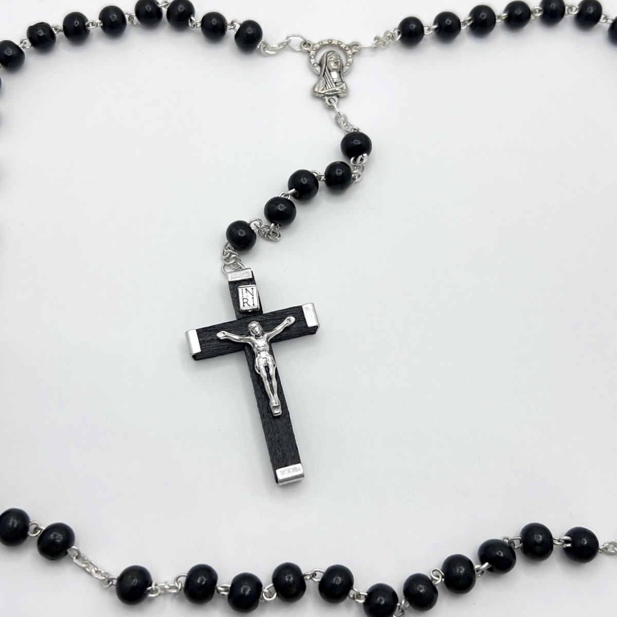 Rosario de madera redonda negra – cuentas de 7 mm